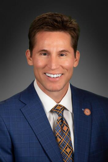 Republican Chaplik announces campaign in competitive CD1 congressional race